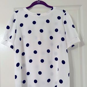Women’s shirt, nice for work or with jeans for a night out
